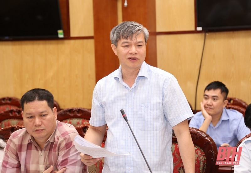 UBND tỉnh họp chuyên đề tháng 8-2022: Cho ý kiến vào một số tờ trình, đề án phát triển kinh tế - xã hội tỉnh Thanh Hóa