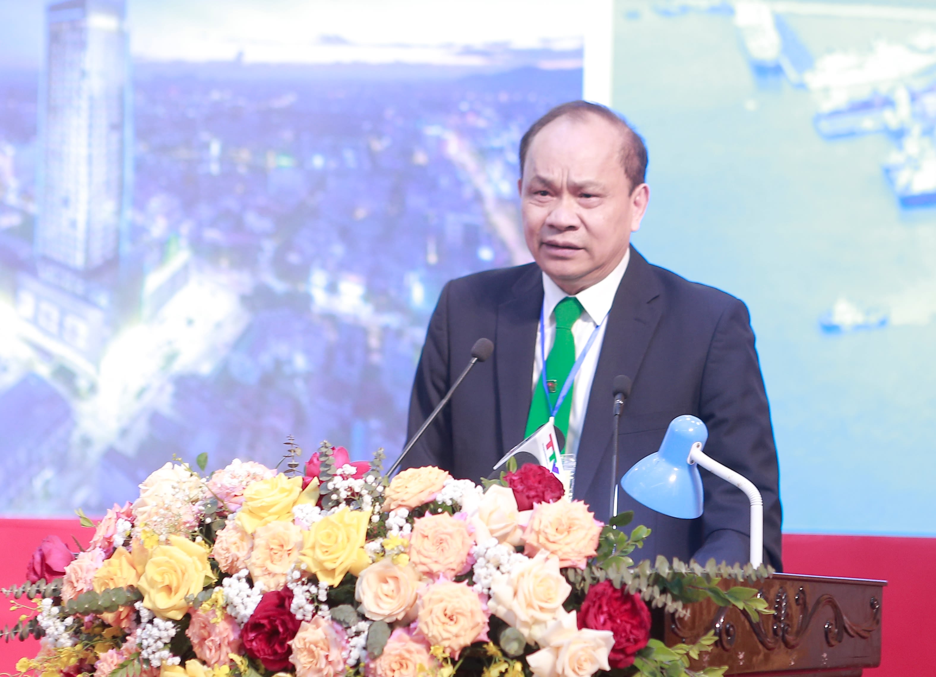 https://stories.baothanhhoa.vn/G-p-g--doanh-nghi-p-n-m-2023/assets/fjug5HoC80/thiet-mai-linh-3152x2280.jpg