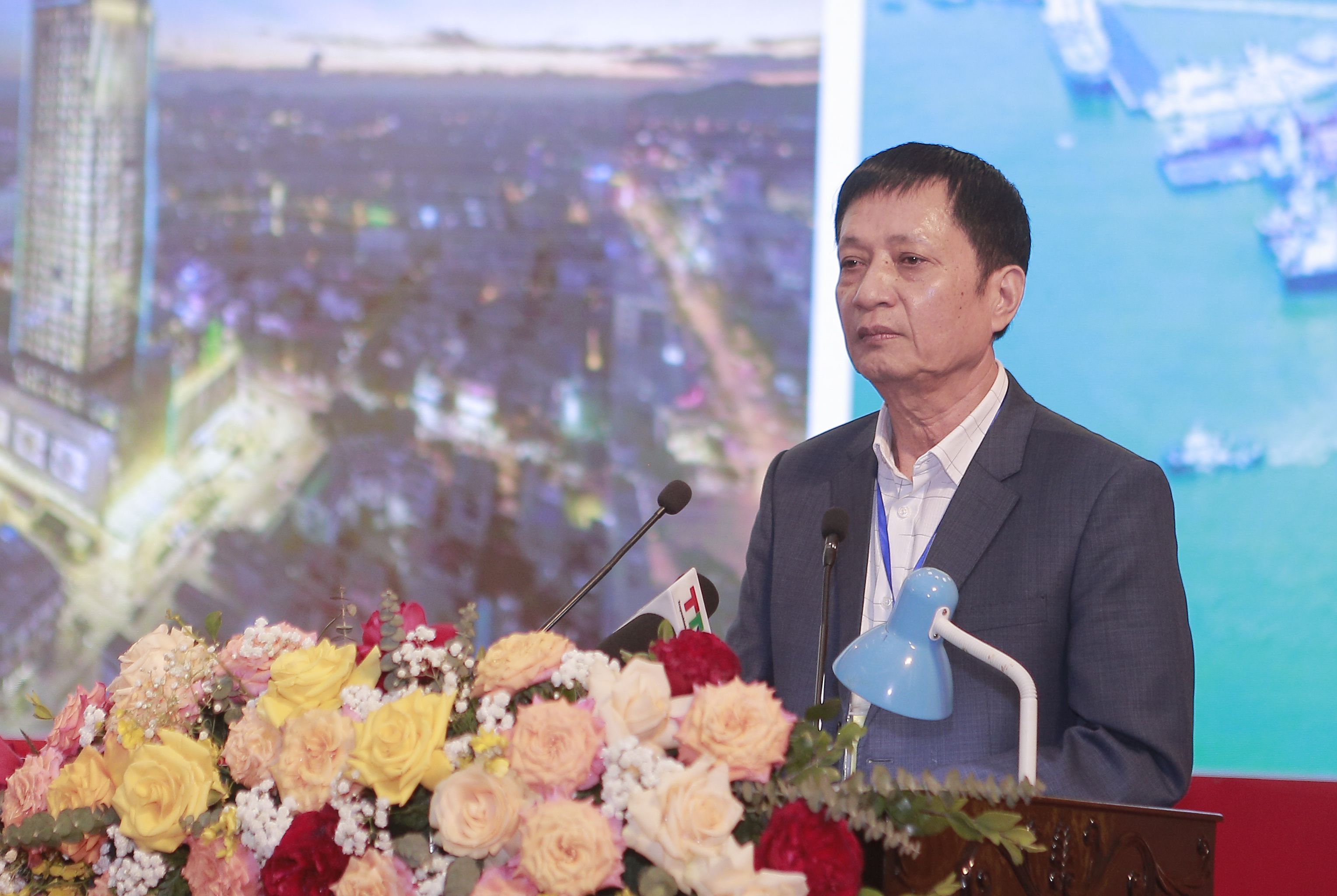 https://stories.baothanhhoa.vn/G-p-g--doanh-nghi-p-n-m-2023/assets/5gB1uL74ag/5-4096x2467.jpg